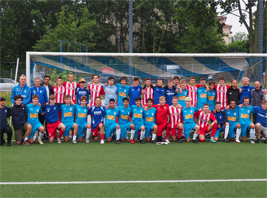 Die Teams unserer beiden A-Junioren nach den Spielen gegen Sangerhausen und Zeitz