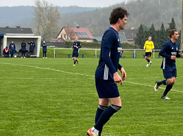 Georg Maschke trifft doppelt in Emseloh