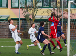 Rosslaus Keeper Christian Kagelmacher stand in der 2.Halbzeit häufig im Mittelpunkt