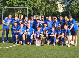 Am Freitagabend erhielt unsere 2.Mannschaft den Stadtpokal